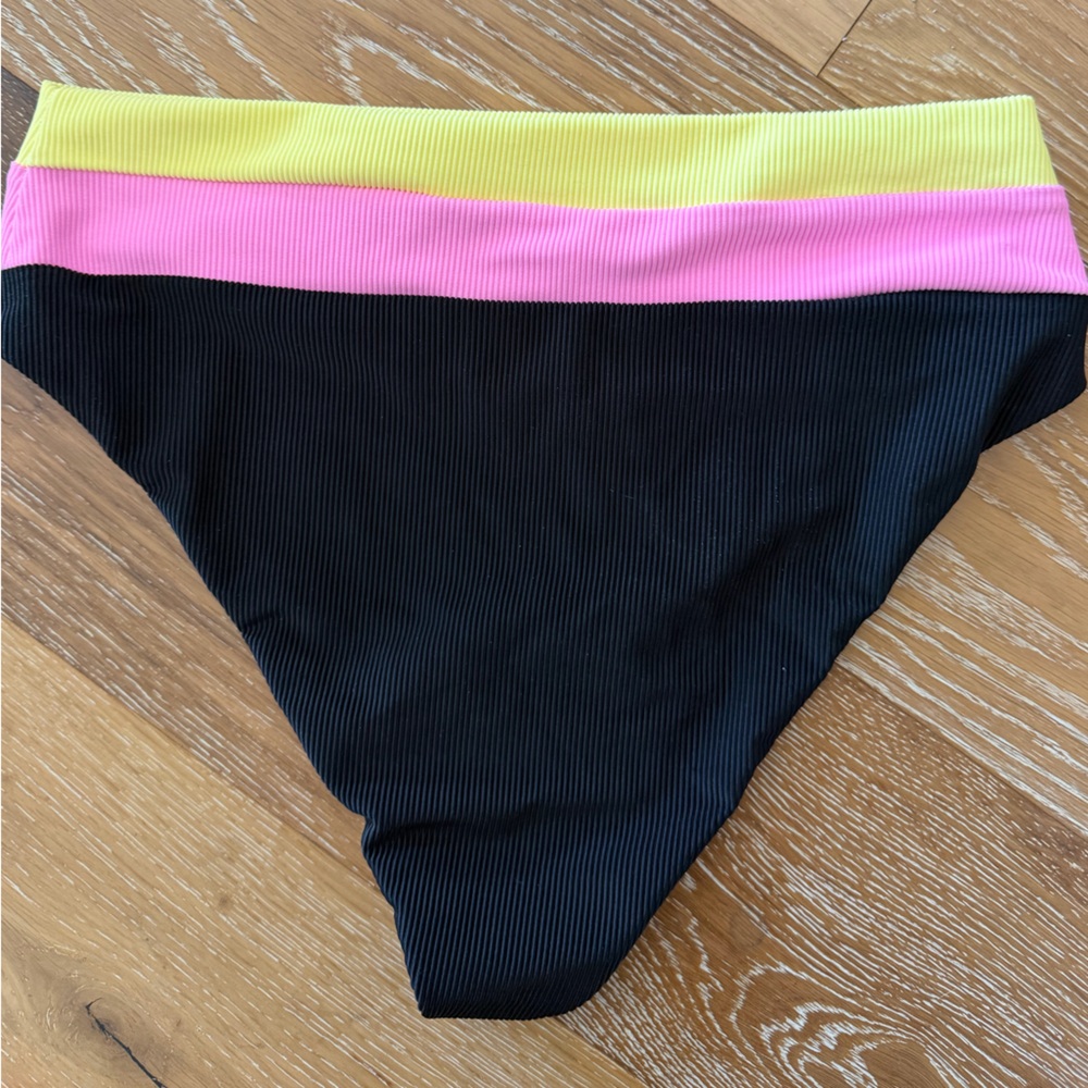 Beach Riot Ribbed High-Rise Bikini Bottom - Picture 3 of 4